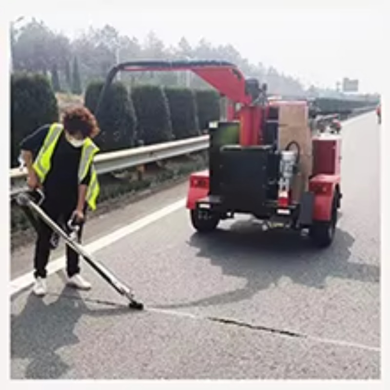 Road Crack Sealing Machine - 全自動道路亀裂補修機、舗装工事用インテリジェント制御ジョイント充填装置