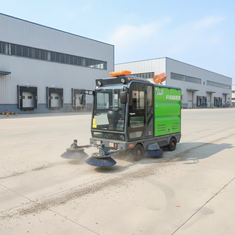 Heavy Equipment Manufacturers - カスタマイズ可能な大型道路清掃・掃除機（高速道路・街路用） | 市町村の衛生設備 | OEM製造
