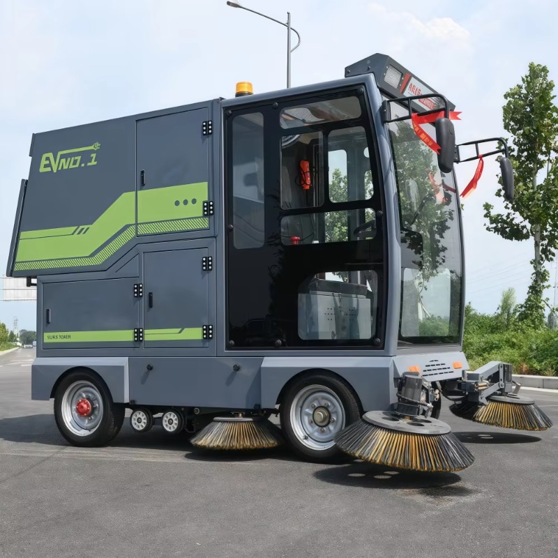 物流パークの清掃用カスタムライドオン式産業用乾湿両用バキュー - Heavy Equipment Logistics のレビューと価格